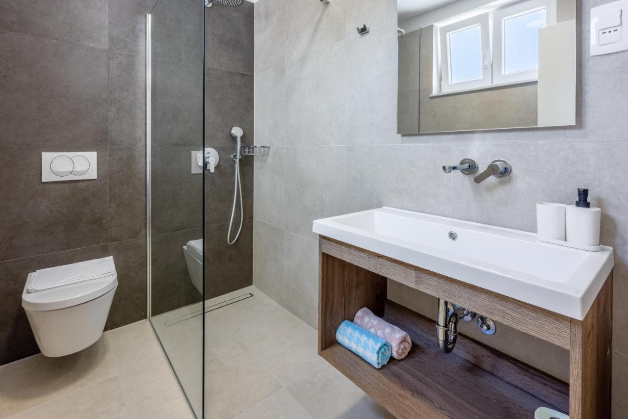 Luxury Apartments Lovorka 3 & 4***/**** Selce Extérieur photo