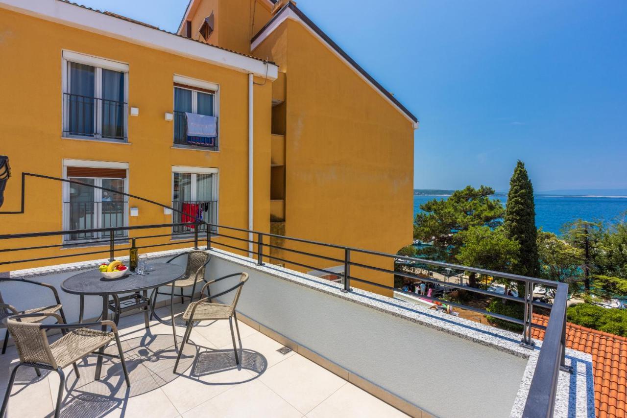 Luxury Apartments Lovorka 3 & 4***/**** Selce Extérieur photo