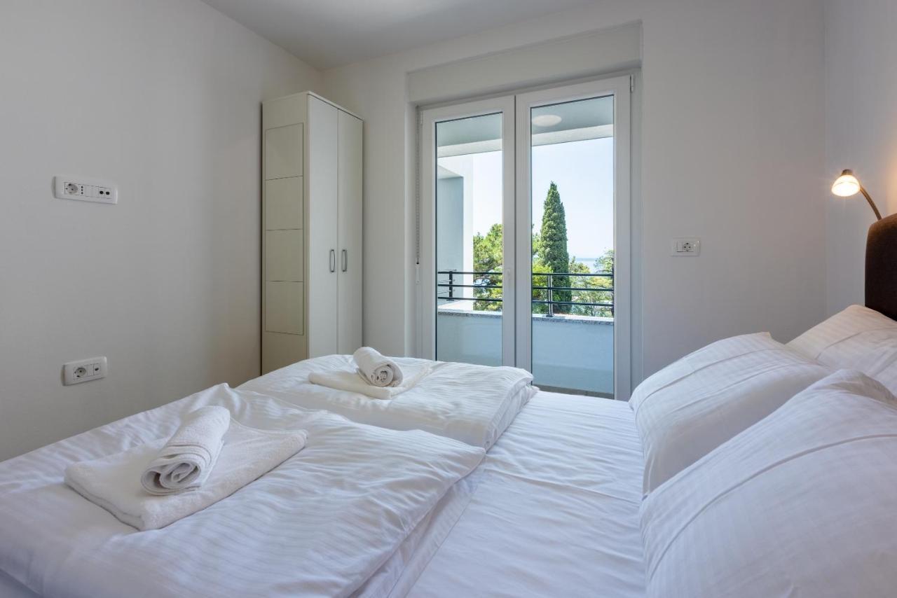 Luxury Apartments Lovorka 3 & 4***/**** Selce Extérieur photo